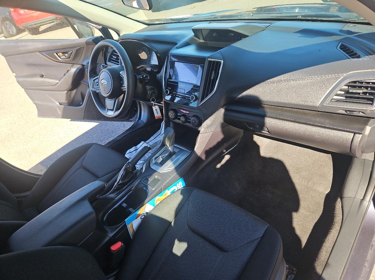 Subaru Impreza 2.0i 4-door CVT 2017