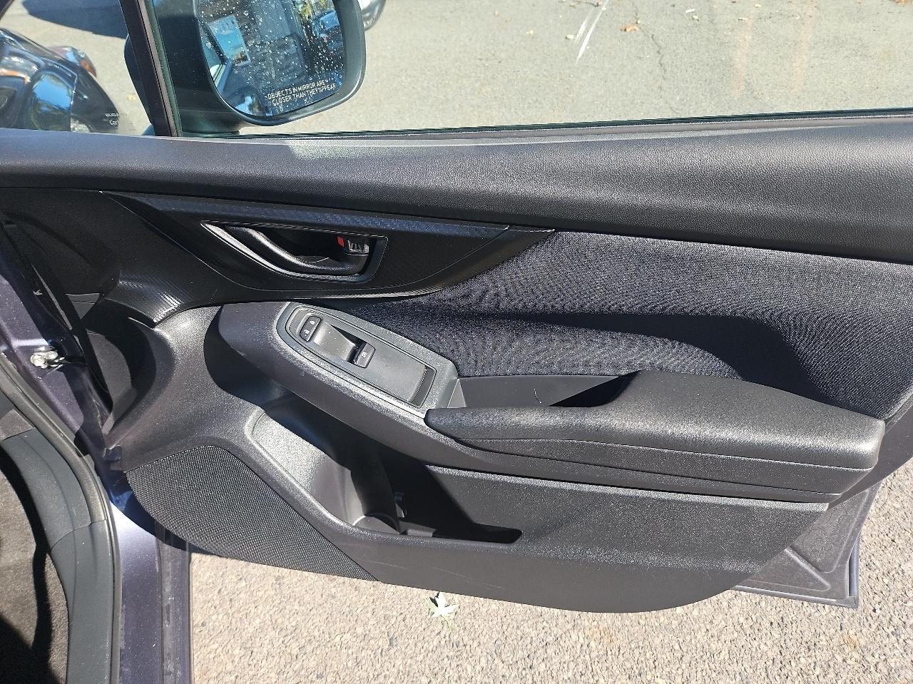 Subaru Impreza 2.0i 4-door CVT 2017