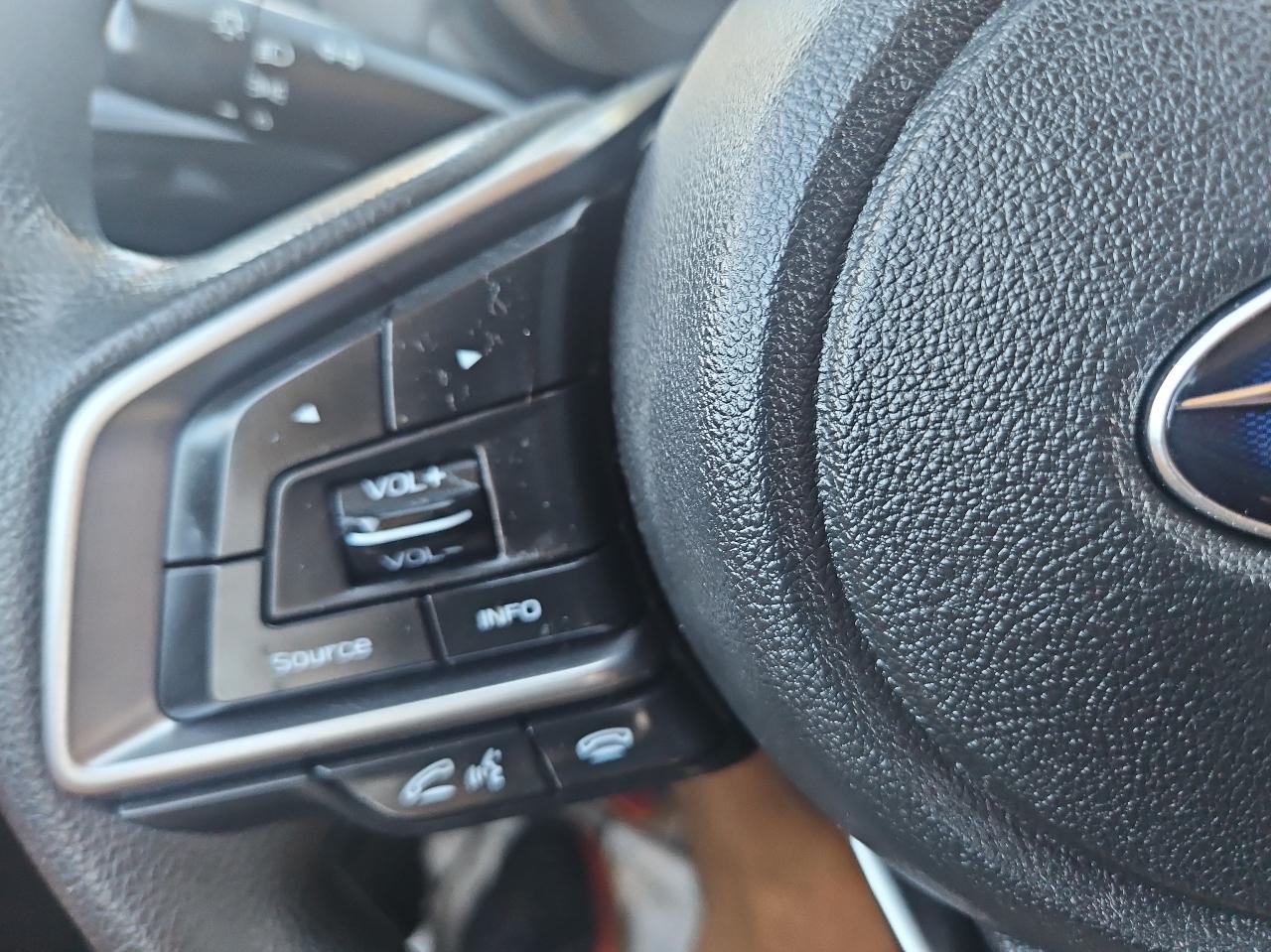 Subaru Impreza 2.0i 4-door CVT 2017