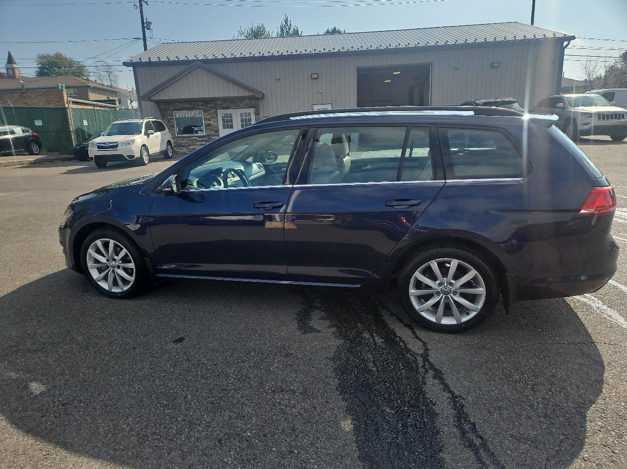 Volkswagen Golf SportWagen 4dr Auto TSI S 2016