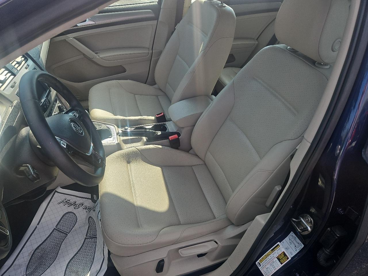 Volkswagen Golf SportWagen 4dr Auto TSI S 2016