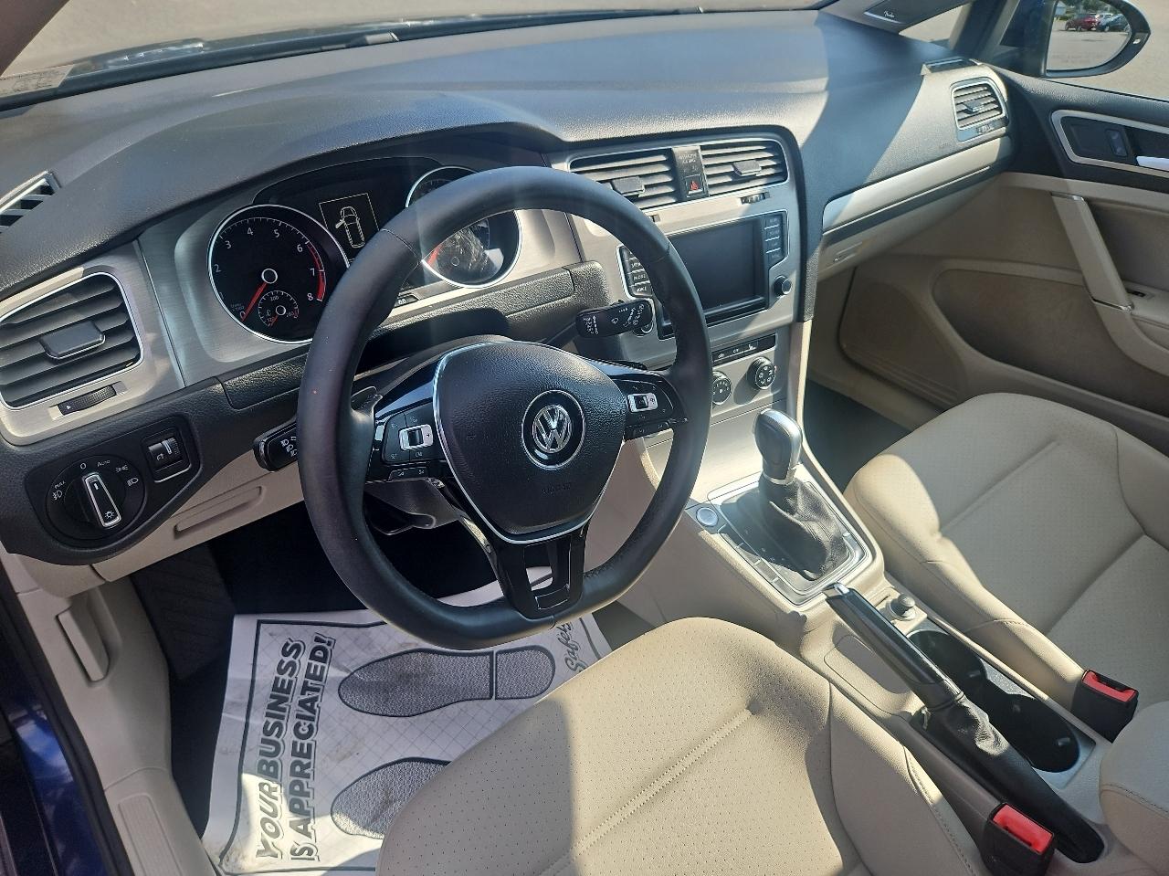 Volkswagen Golf SportWagen 4dr Auto TSI S 2016