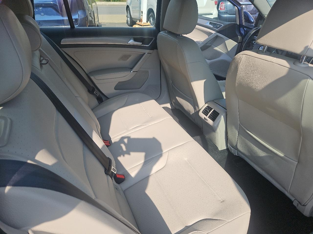 Volkswagen Golf SportWagen 4dr Auto TSI S 2016