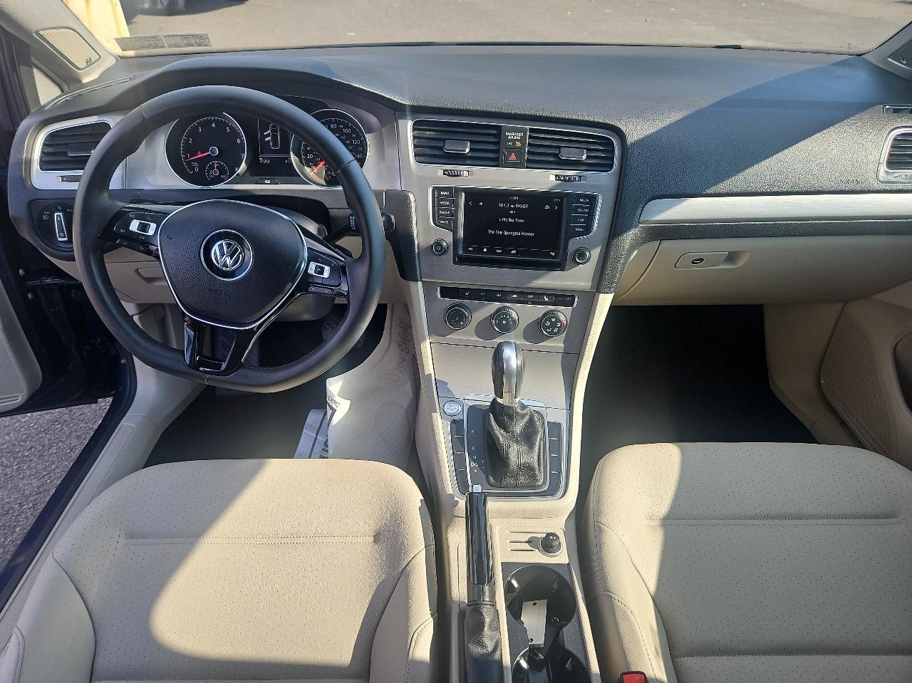 Volkswagen Golf SportWagen 4dr Auto TSI S 2016
