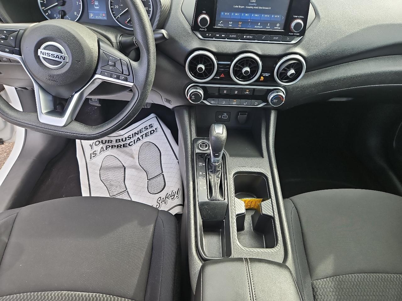 Nissan Sentra S CVT 2022
