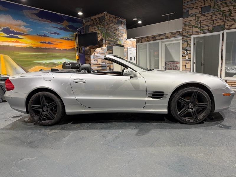 Mercedes-Benz SL-Class SL500 2005