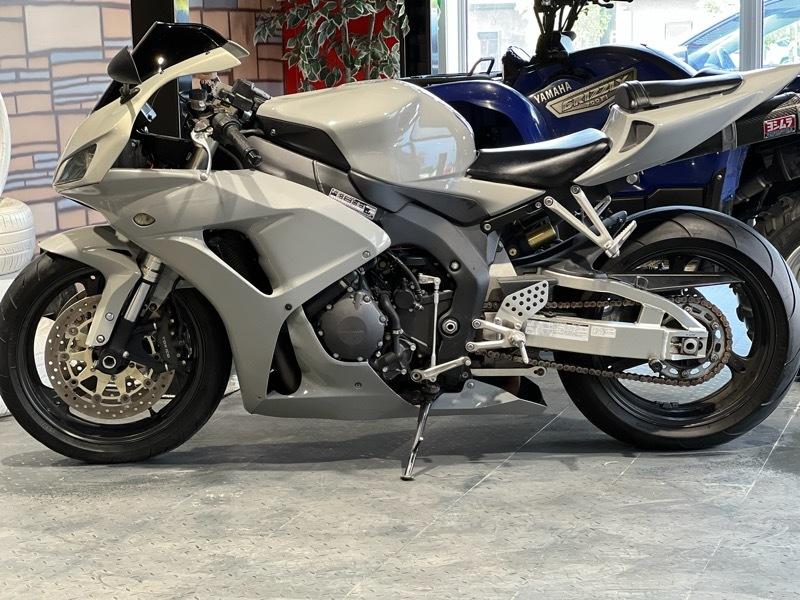 Honda CBR1000RR  2006