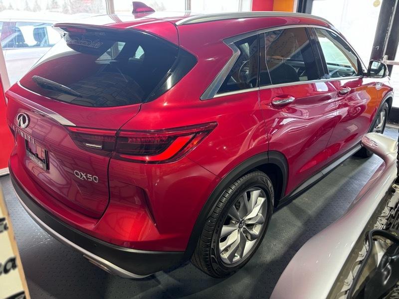 Infiniti QX50 ESSENTIAL AWD 2020