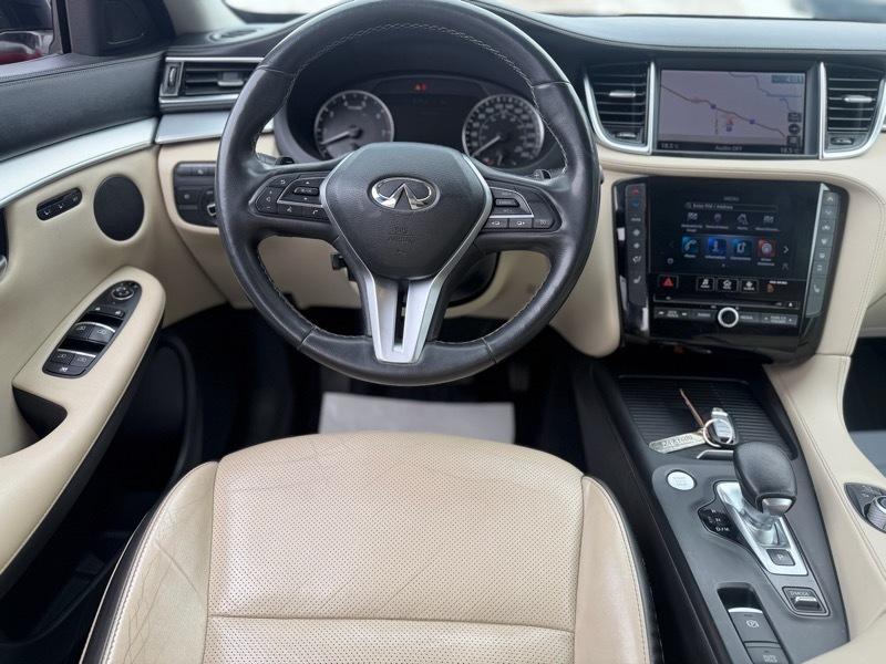 Infiniti QX50 ESSENTIAL AWD 2020