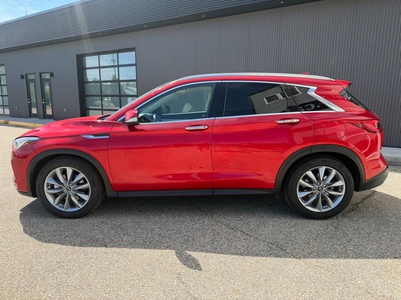 Infiniti QX50 ESSENTIAL AWD 2020