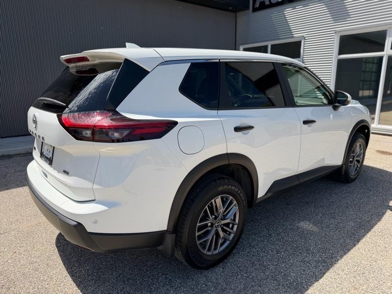 Nissan Rogue S AWD 2024