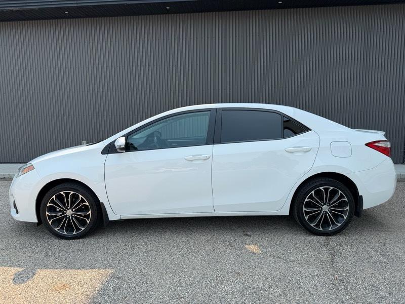Toyota Corolla S Premium CVT 2014