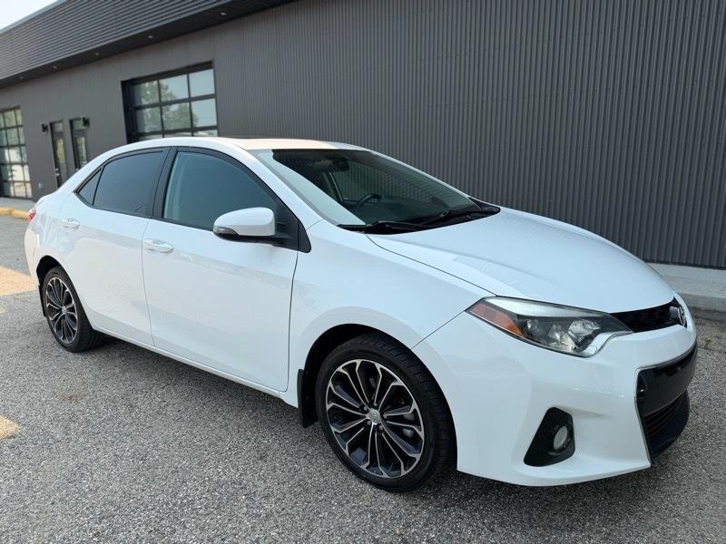 Toyota Corolla S Premium CVT 2014