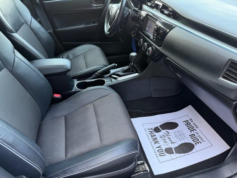 Toyota Corolla S Premium 4D Sedan 2014