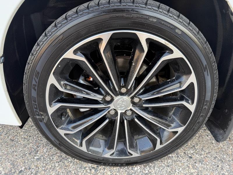 Toyota Corolla S Premium 4D Sedan 2014