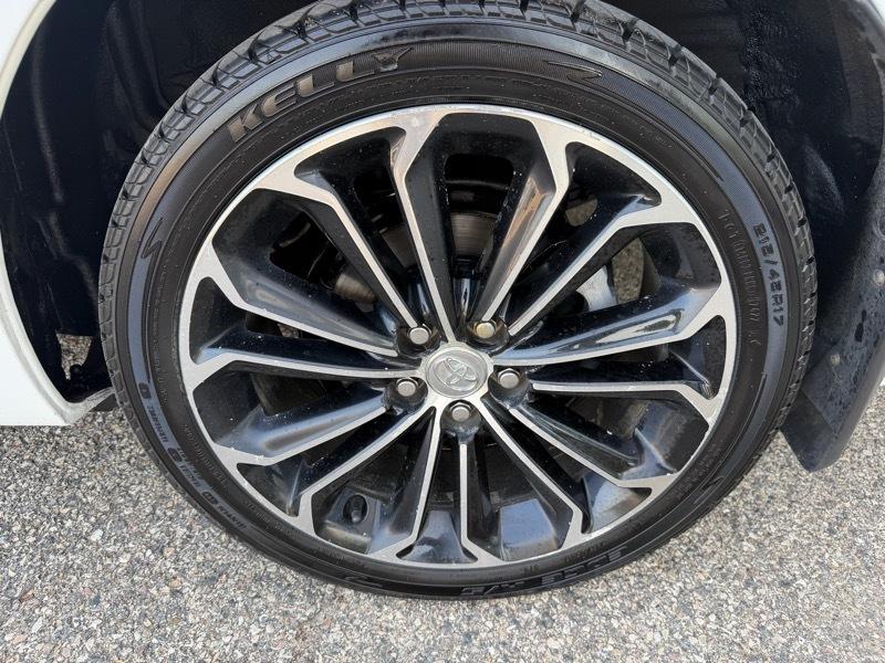 Toyota Corolla S Premium 4D Sedan 2014