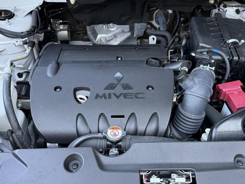 Mitsubishi RVR SE 4WD 2024