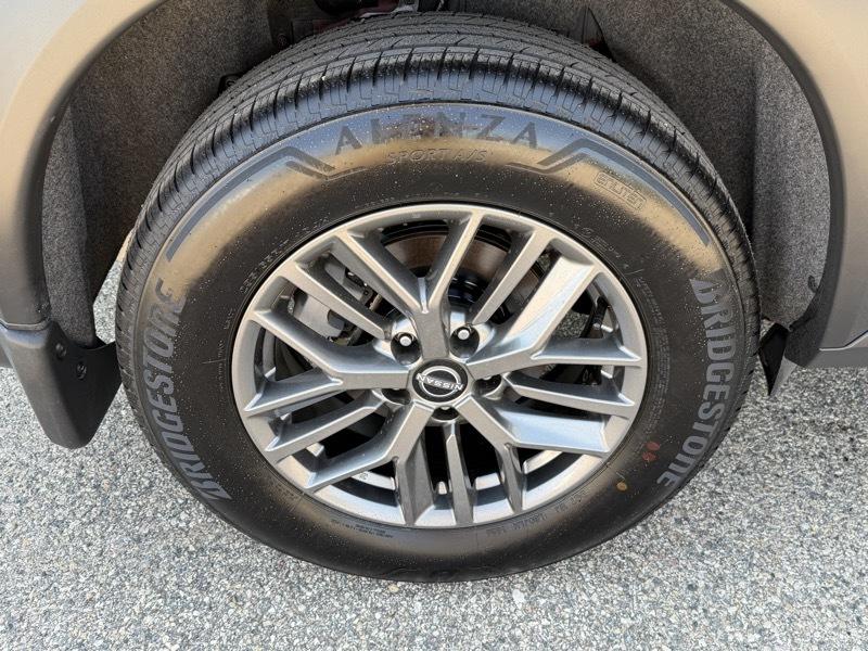 Nissan Rogue S AWD 2024