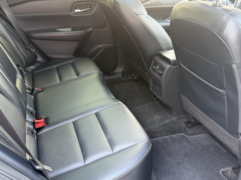 Nissan Rogue  2023