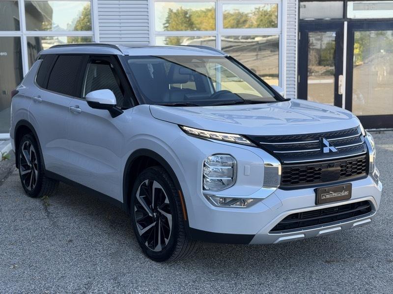Mitsubishi Outlander SEL S-AWC 2024