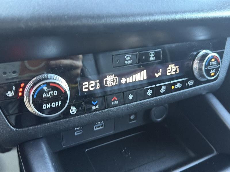 Mitsubishi Outlander SEL S-AWC 2024