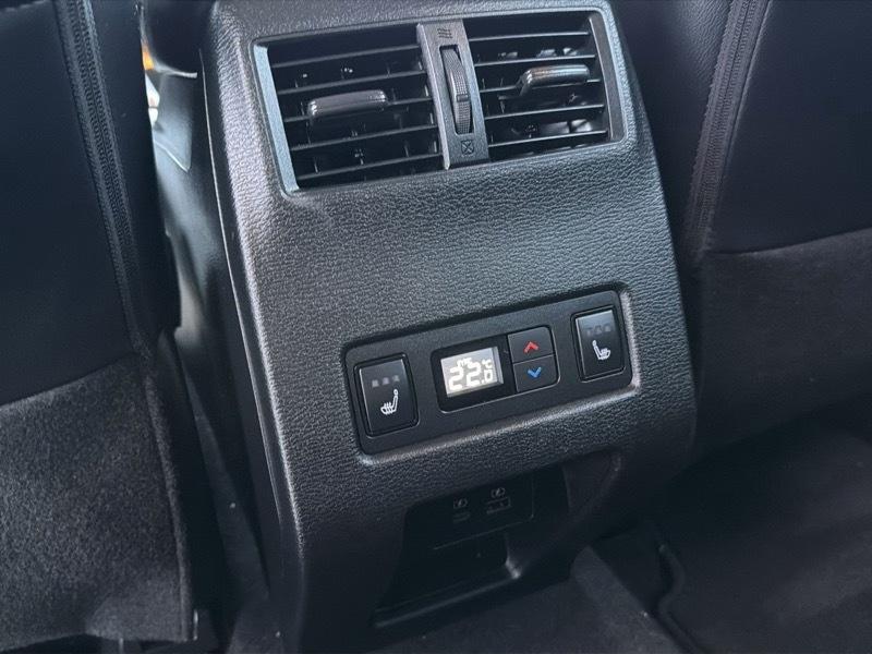 Mitsubishi Outlander SEL S-AWC 2024