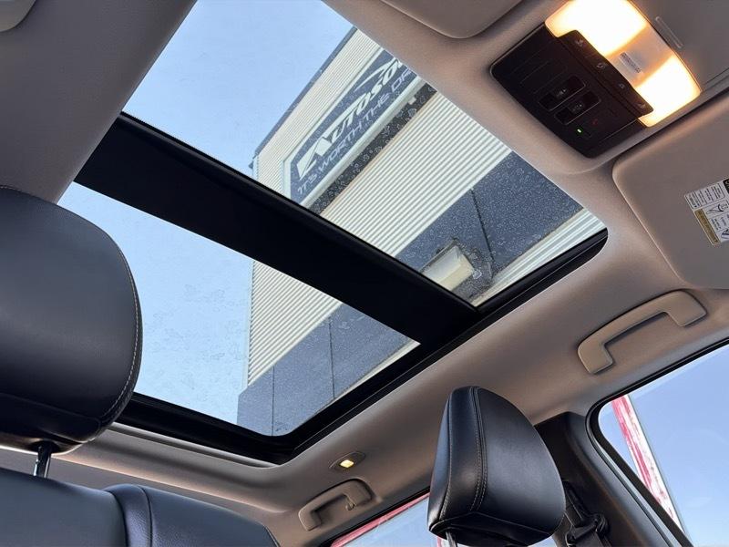 Mitsubishi Outlander SEL S-AWC 2024