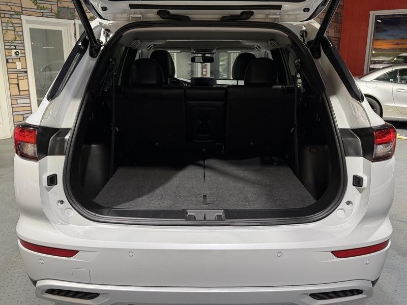 Mitsubishi Outlander SEL S-AWC 2024