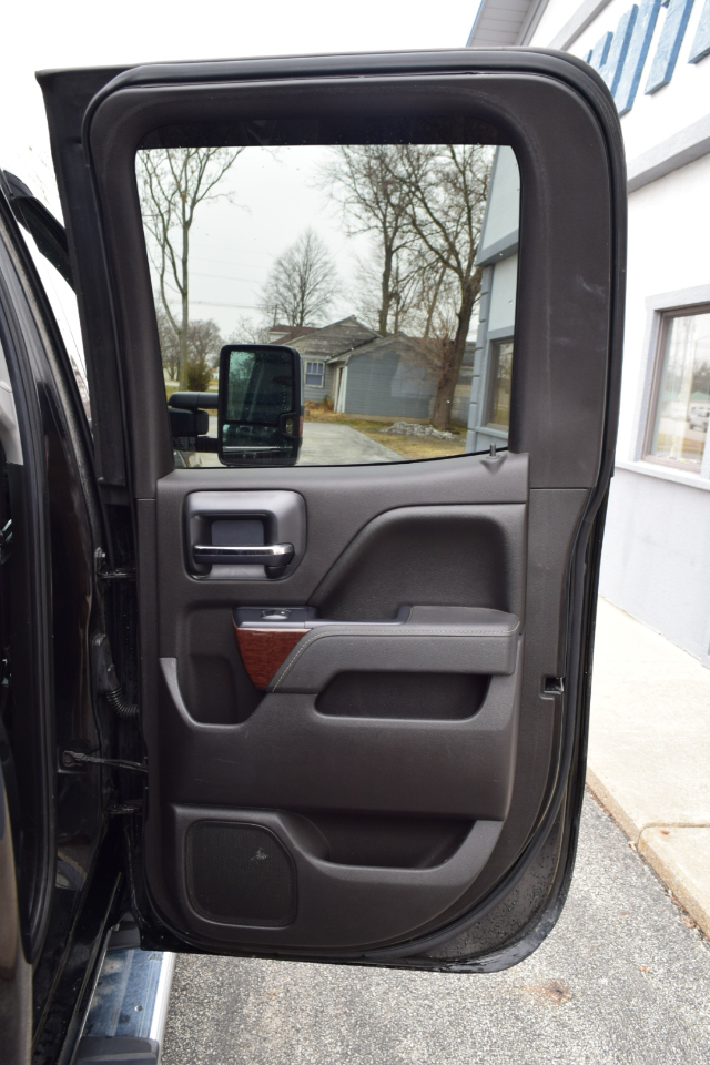 GMC Sierra 2500HD SLT Double Cab 4WD 2016