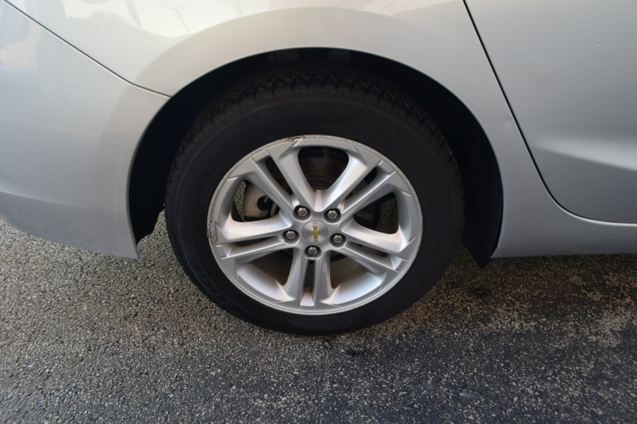 Chevrolet Cruze LT Auto 2018