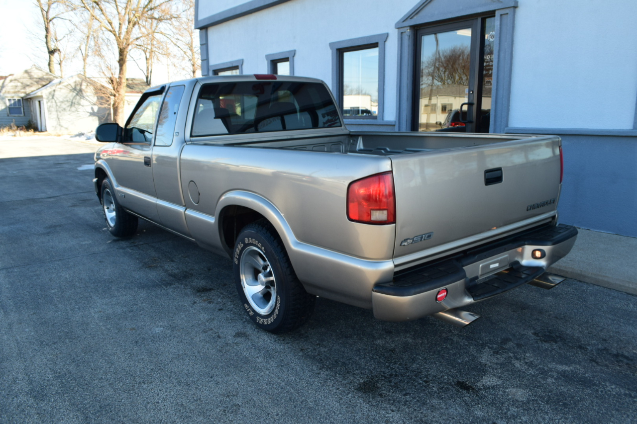 Chevrolet S10 Pickup Ext. Cab 2WD 2003