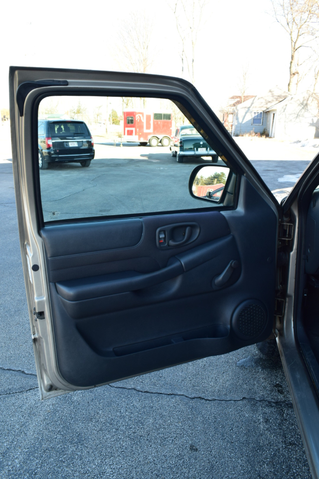 Chevrolet S10 Pickup Ext. Cab 2WD 2003