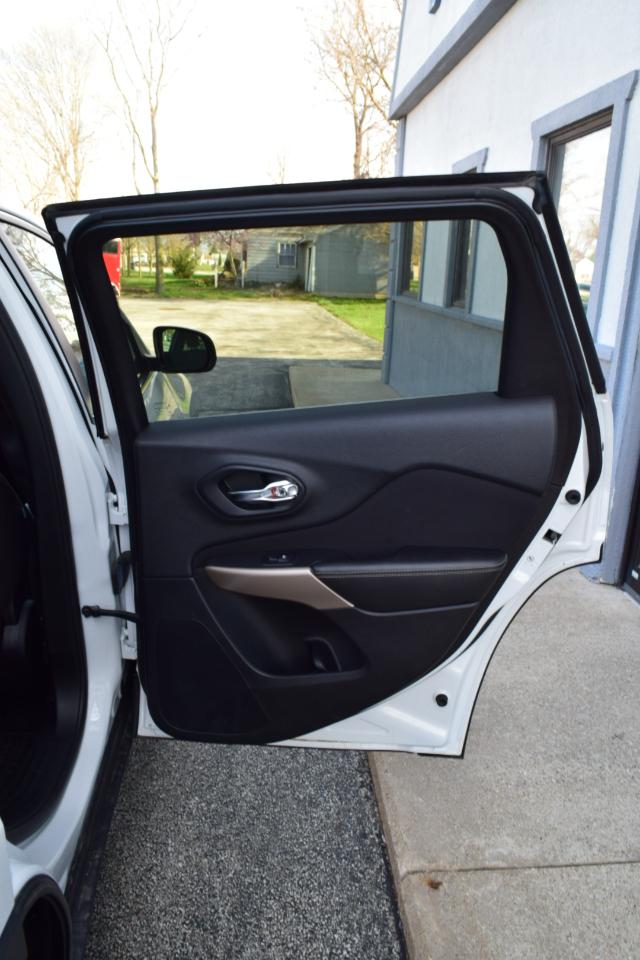 Jeep Cherokee Latitude FWD 2017