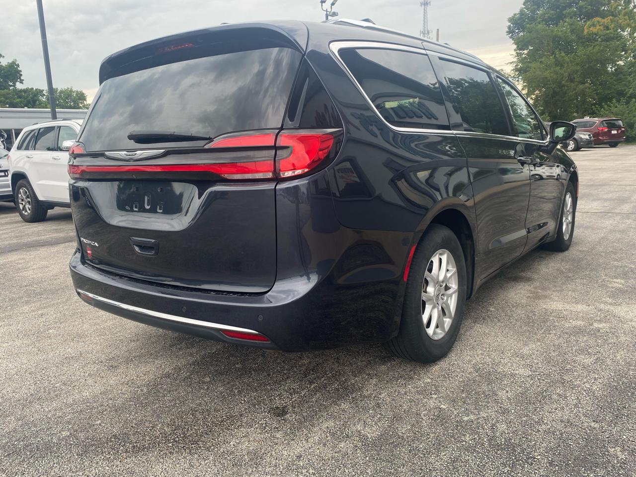 Chrysler Pacifica Touring-L 2021