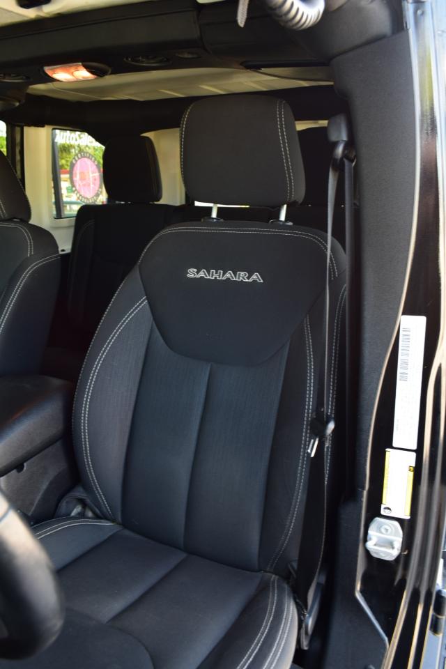 Jeep Wrangler Unlimited Sahara 4WD 2016