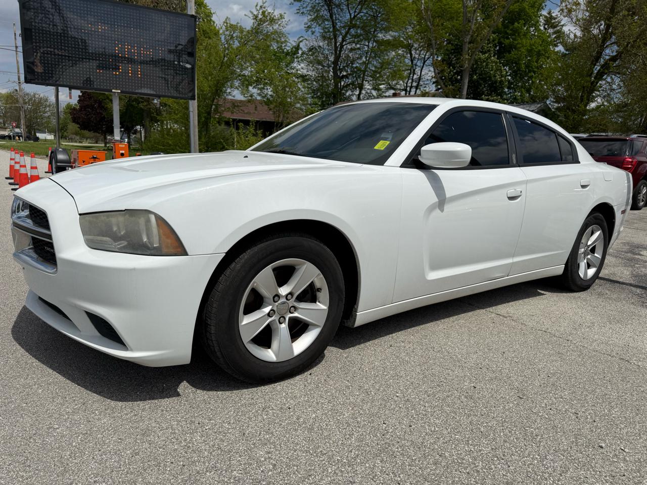Dodge Charger SE 2013