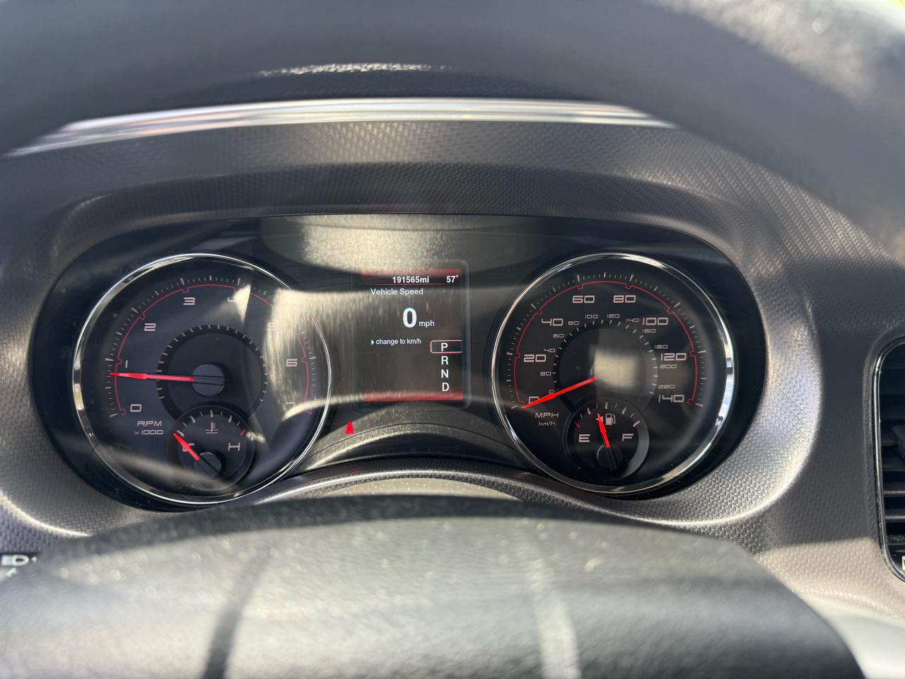 Dodge Charger SE 2013