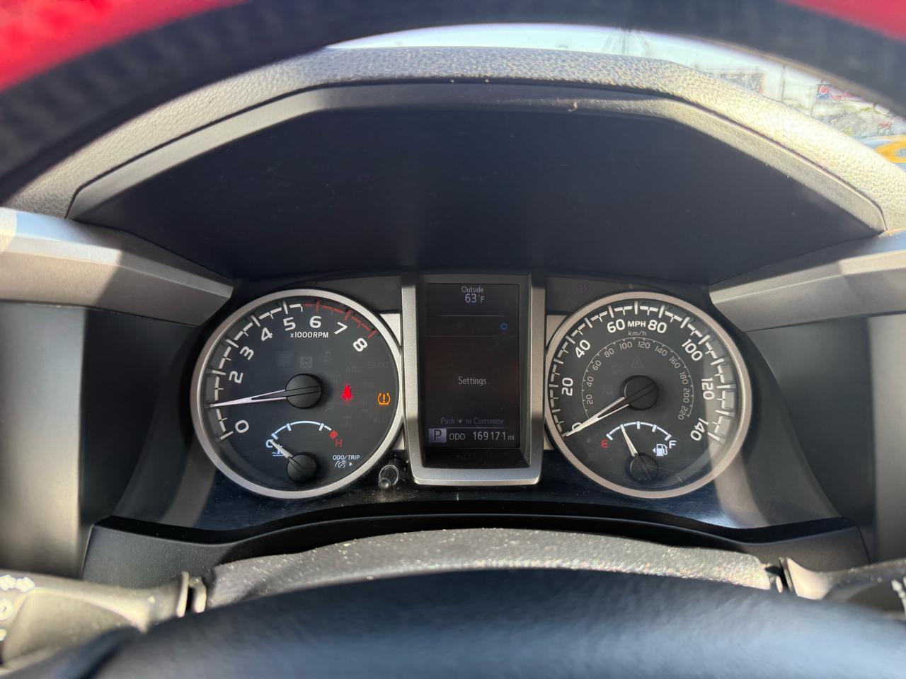 Toyota Tacoma SR5 Access Cab I4 6AT 4WD 2017