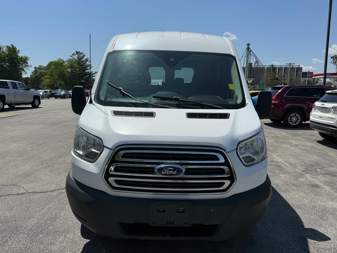 Ford Transit 350 Wagon Med. Roof XL w/Sliding Pass. 148-in. WB 2017
