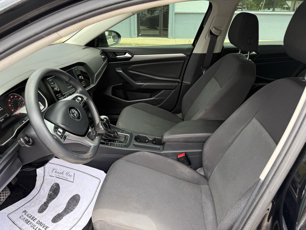 Volkswagen Jetta 1.4T S 8A 2020