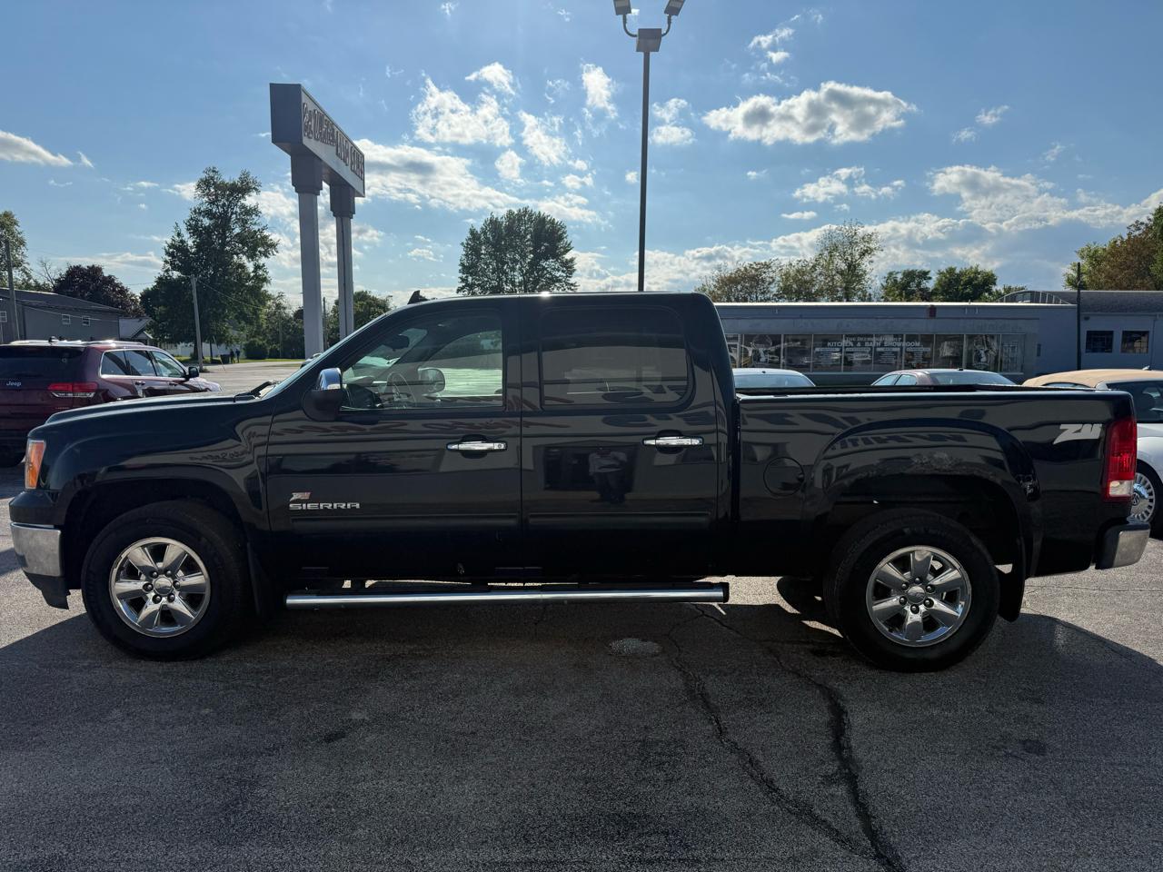 GMC Sierra 1500 SLE Crew Cab 4WD 2010