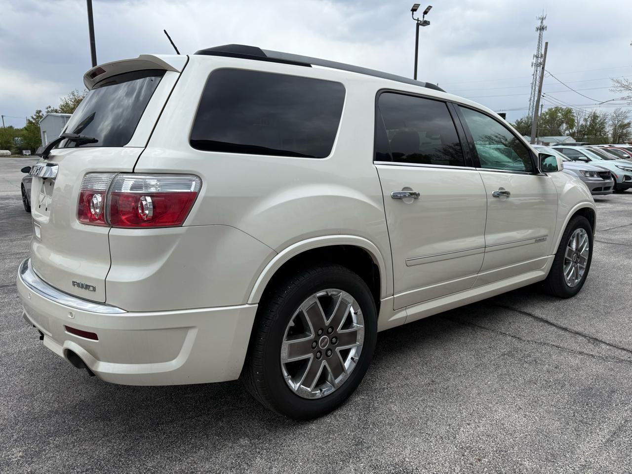 GMC Acadia Denali AWD 2011