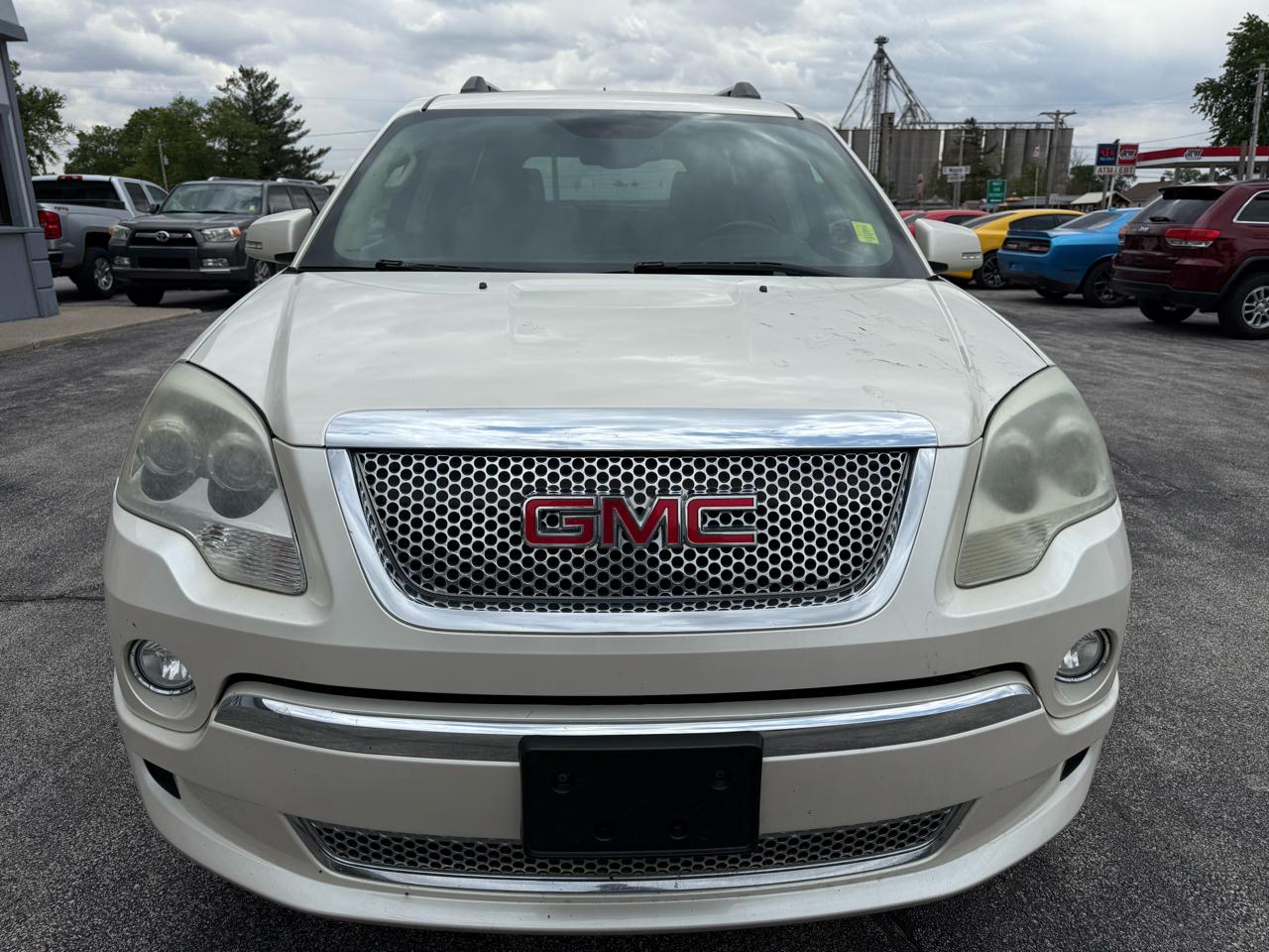 GMC Acadia Denali AWD 2011