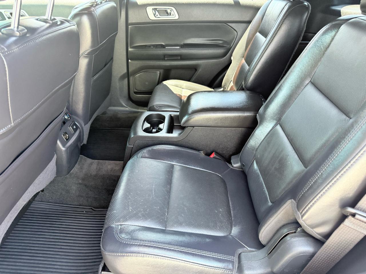 Ford Explorer Limited 4WD 2011
