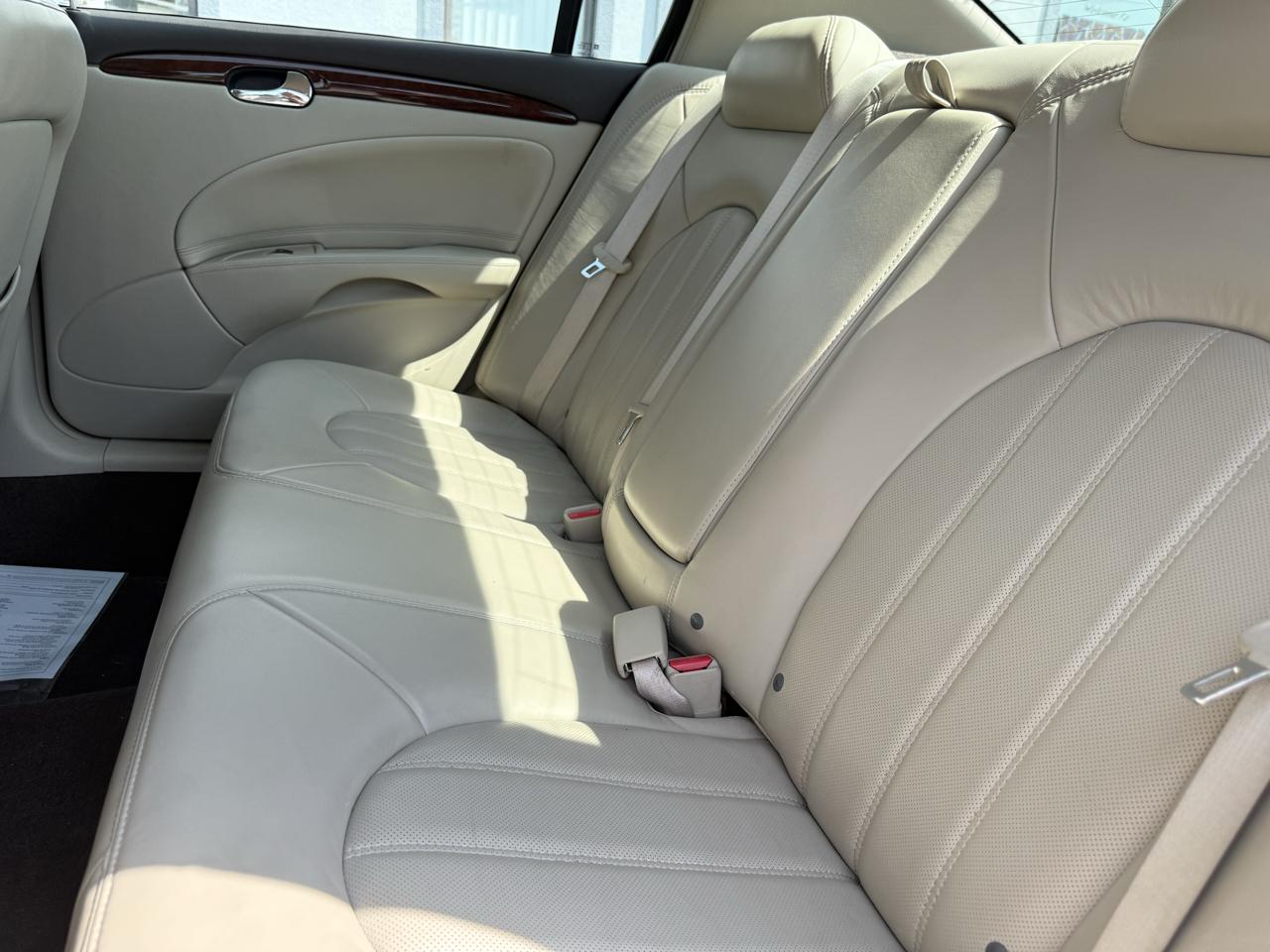 Buick Lucerne CXL V6 2007