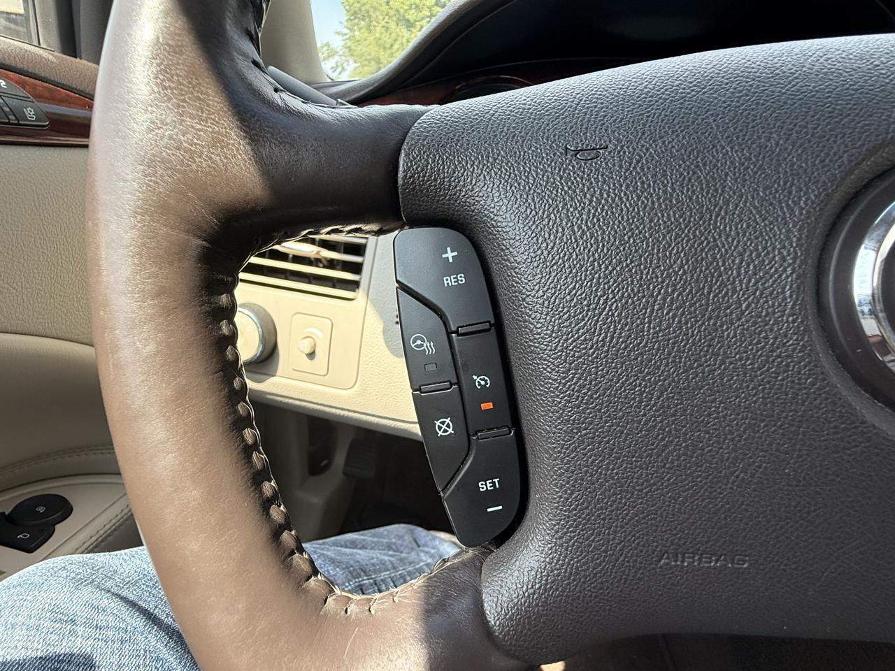 Buick Lucerne CXL V6 2007