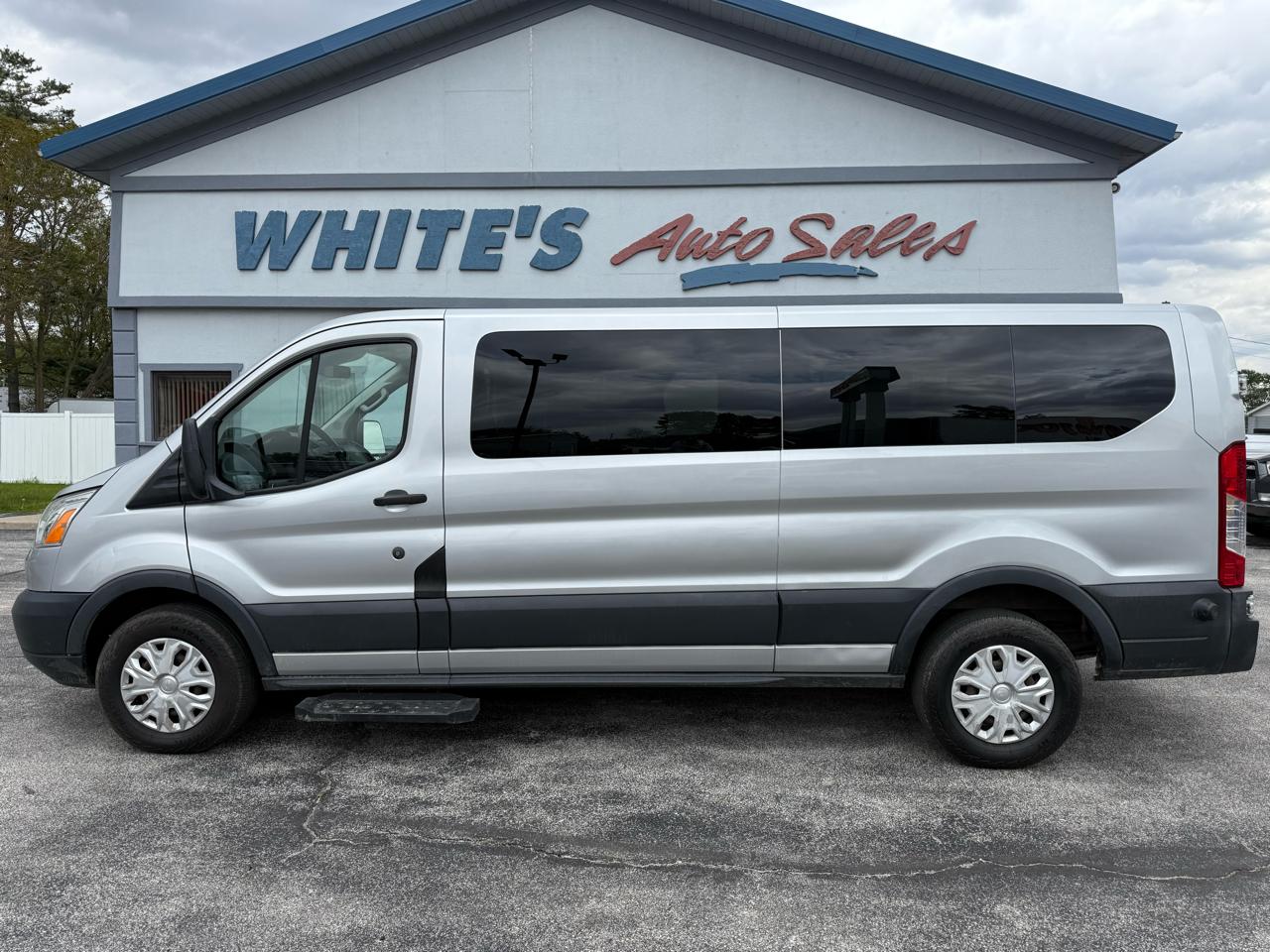 Ford Transit 350 Wagon Low Roof XLT 60/40 Pass. 148-in. WB 2016