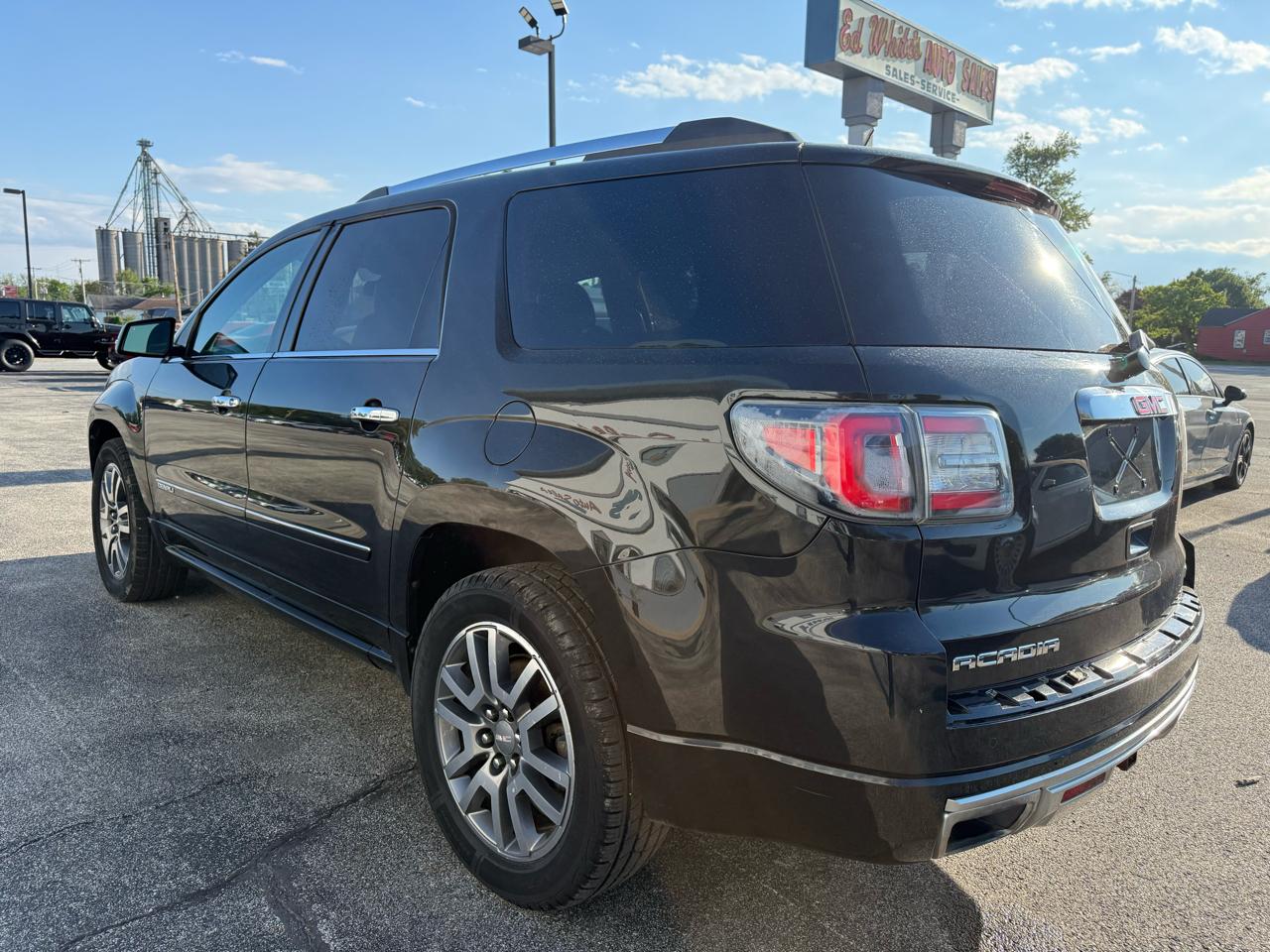 GMC Acadia Denali AWD 2013