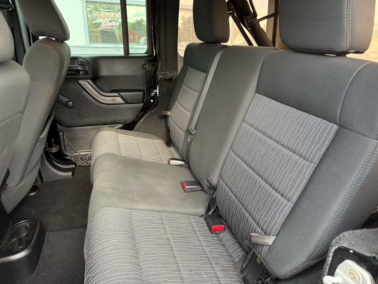 Jeep Wrangler Unlimited Sport 4WD 2011