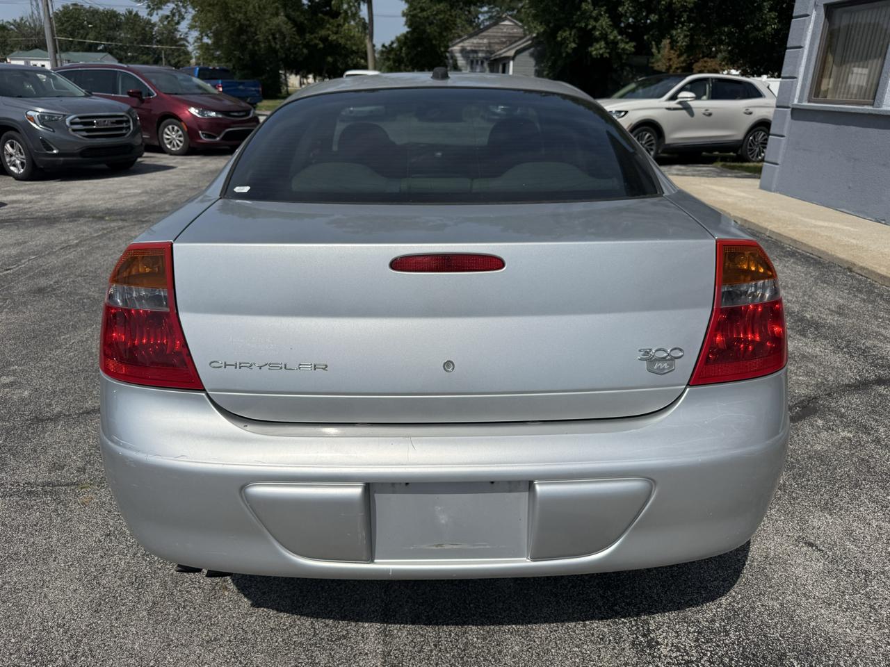 Chrysler 300M Base 2004